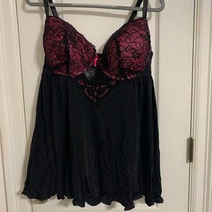 Black & hot pink babydoll chemise
